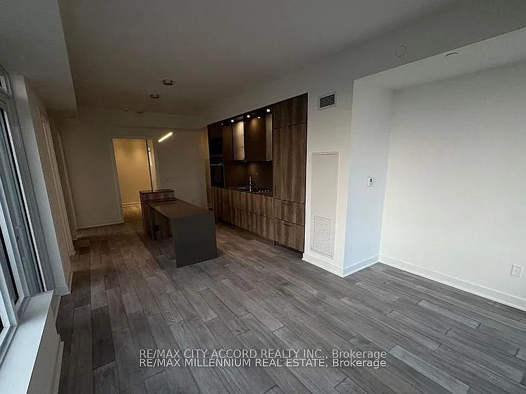 11 Yorkville Ave #3409 — Photo 11