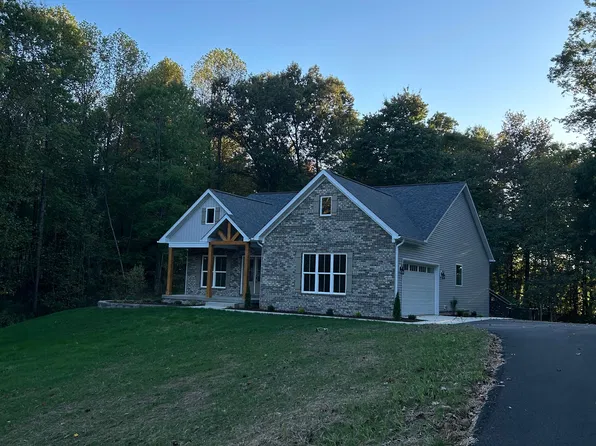 9711 Raider Dr NE, New Salisbury, IN 47161
