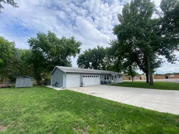 1522 12th Ave S, Saint Cloud, MN 56301