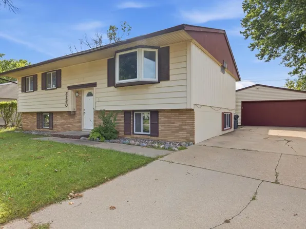 3260 33rd STREET S S, La Crosse, WI 54601