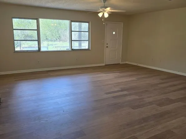 5015 - Darlington Church LLC, 5015 Darlington Rd House 3/2, Holiday, FL 34690