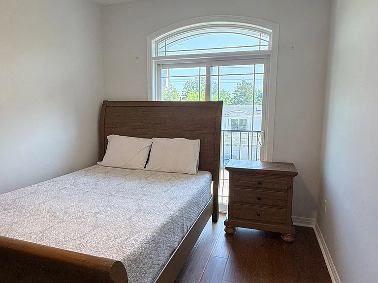 102 Lake Ave — Photo 24