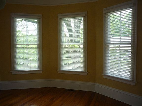 5th image of 117 Ellis Ave