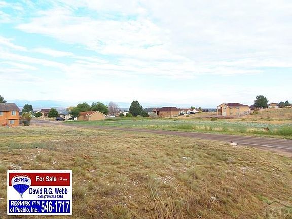 4th image of 296 W Palomar Cir