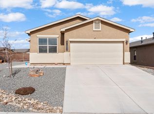 5852 Union Dr NE, Rio Rancho, NM 87144
