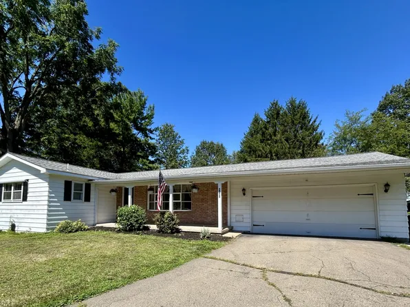 4647 Wave Dr, Erie, PA 16505