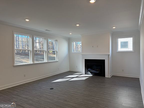7th image of this home