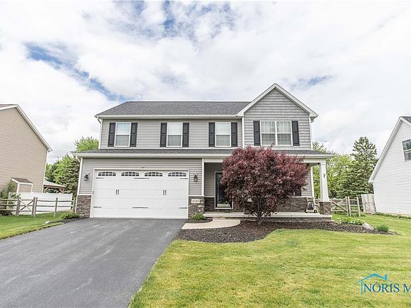 3rd image of 26763 Basswood Dr