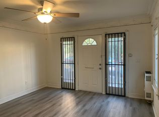 3002 James M Wood Blvd, Los Angeles, CA 90006