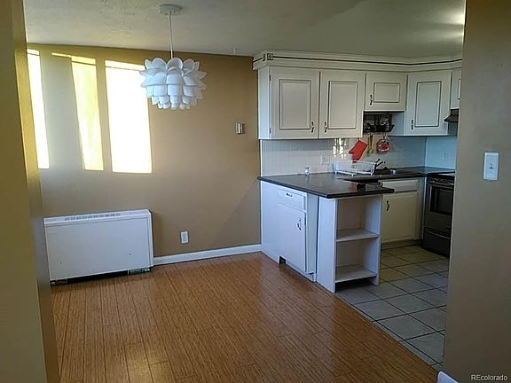 4th image of 1155 Ash St APT 807