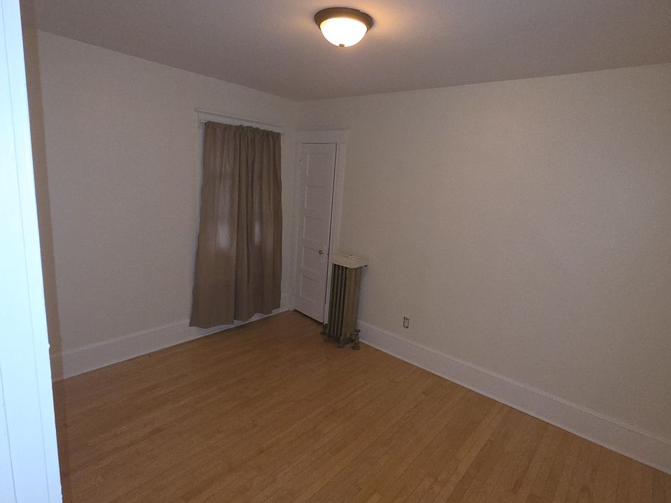 1st image of 1812-1814 N 51st St