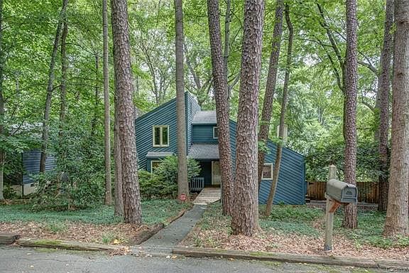 2nd image of 2801 Patio Ln