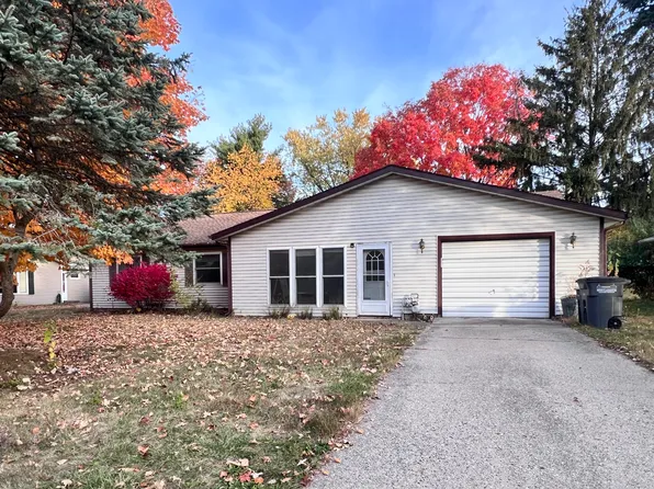 924 Princess Dr, West Lafayette, IN 47906