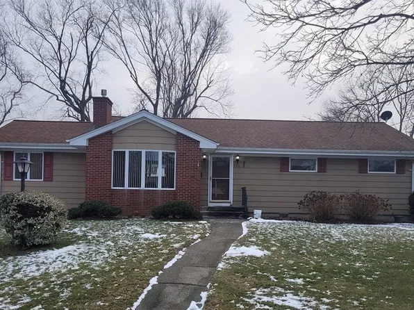 125 George St, Somerset, MA 02726