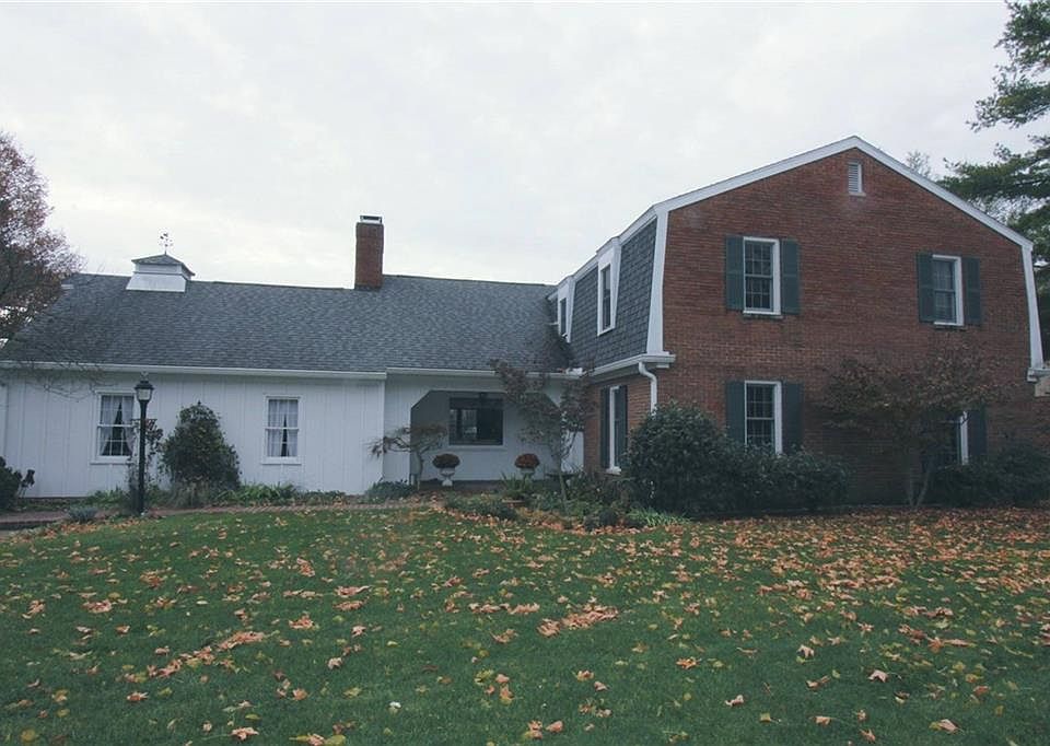 1st image of 1336 Stratford Dr