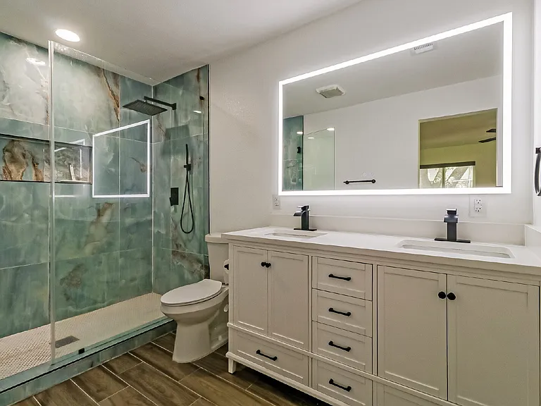 2309 Southern Oaks Dr — Photo 8