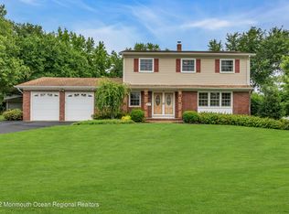 34 Spring Hill Dr, Howell, NJ 07731
