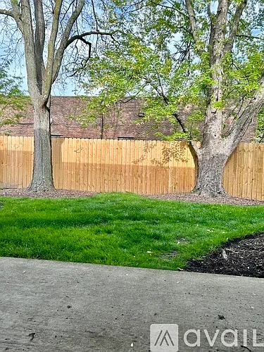 218 Hawthorne Ct #C1 — Photo 24