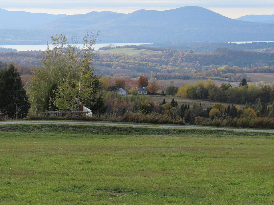 1st image of 2103 Herrick Road