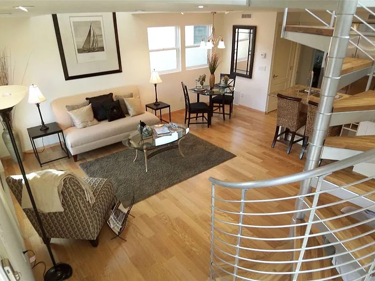 1826 W Balboa Blvd #A — Photo 11