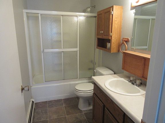 5th image of 526 N Cedar St