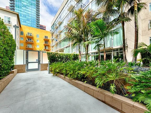 4th image of 645 W 9th St APT 215