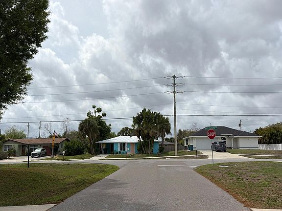 5th image of 166 Chatham St NW