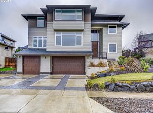 3540 Hoodview Dr, Forest Grove, OR 97116
