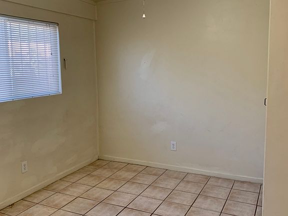 2nd image of 2230 N Ralph Ave Unit 1