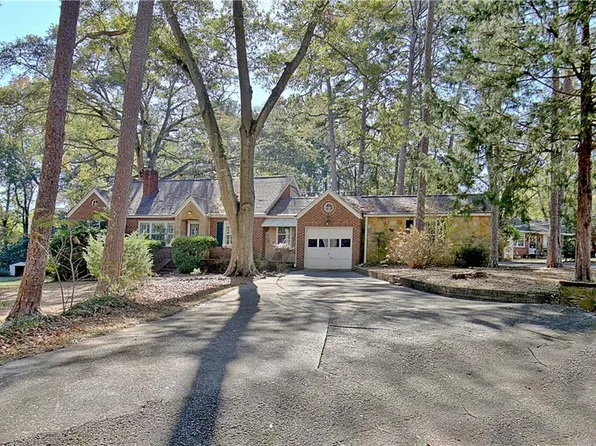 181 Fairview Dr, Fairburn, GA 30213