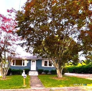 35 Pine St, Waterford, CT, 06385