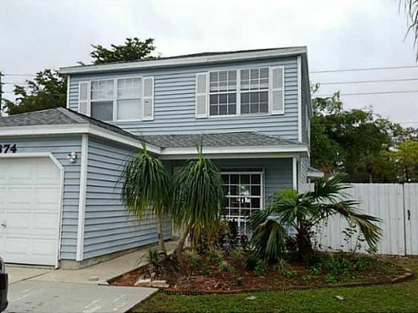 4674 Lakeside Cir
