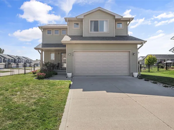 530 Prairie Ridge Dr, Huxley, IA 50124
