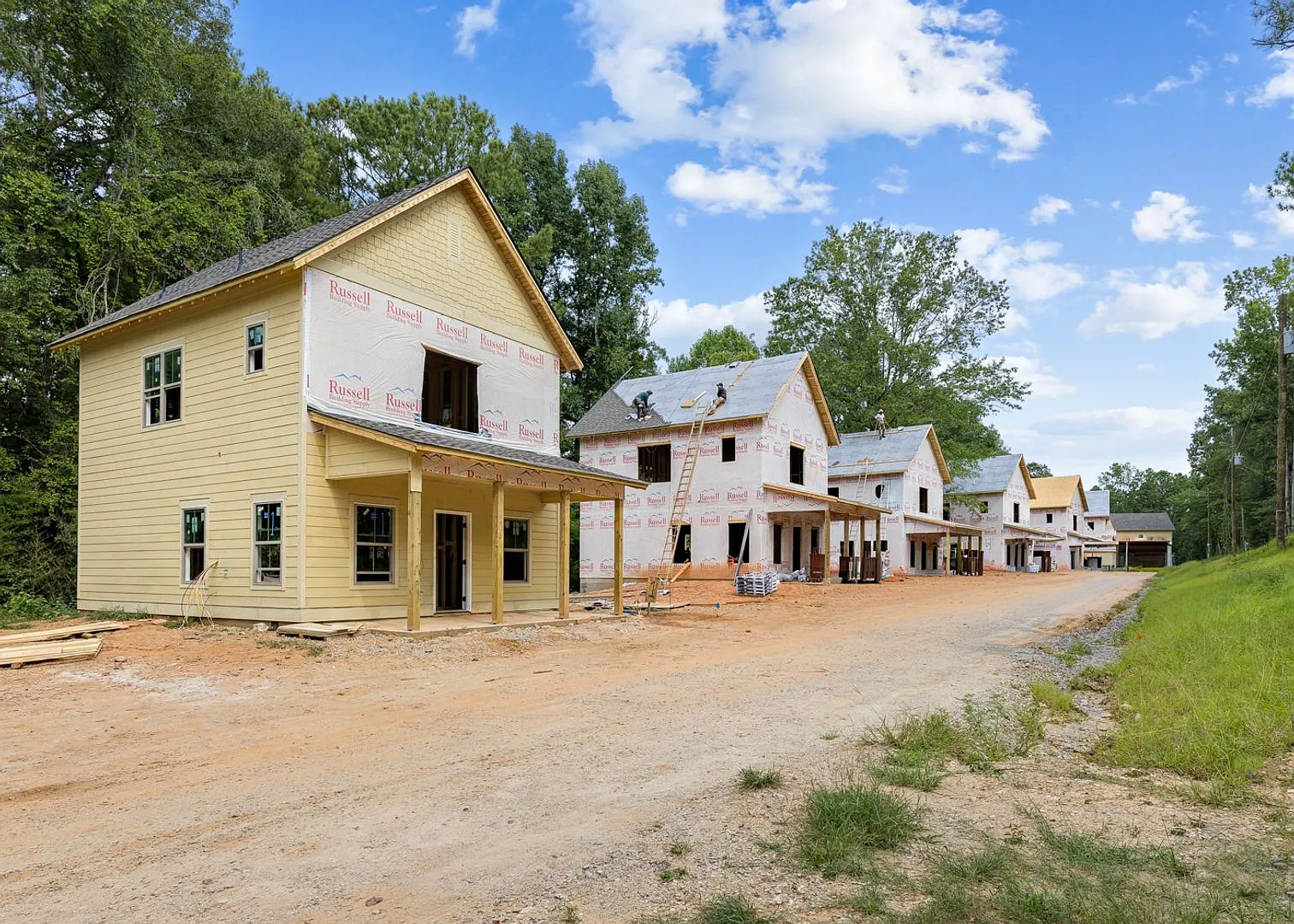Brand-New 3BR/2.5BA at Cottages on Wire | Available 2027 — Photo 1
