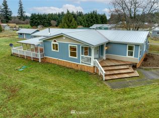 15926 Vail Loop SE, Rainier, WA
