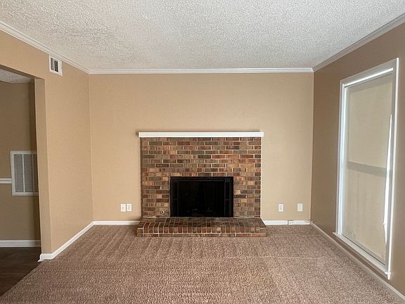 2nd image of 137 N Springs Ct