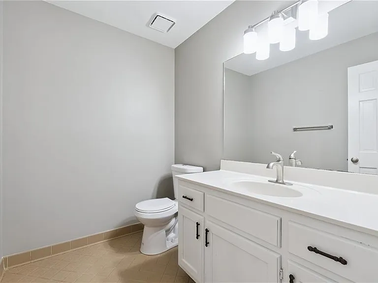 3761 Ridge Rd SE — Photo 22