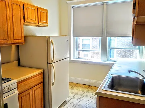 1715 Commonwealth Ave #11 Photo 1