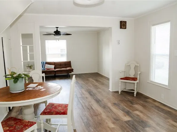 707 E 5th St, Altamont, KS 67330