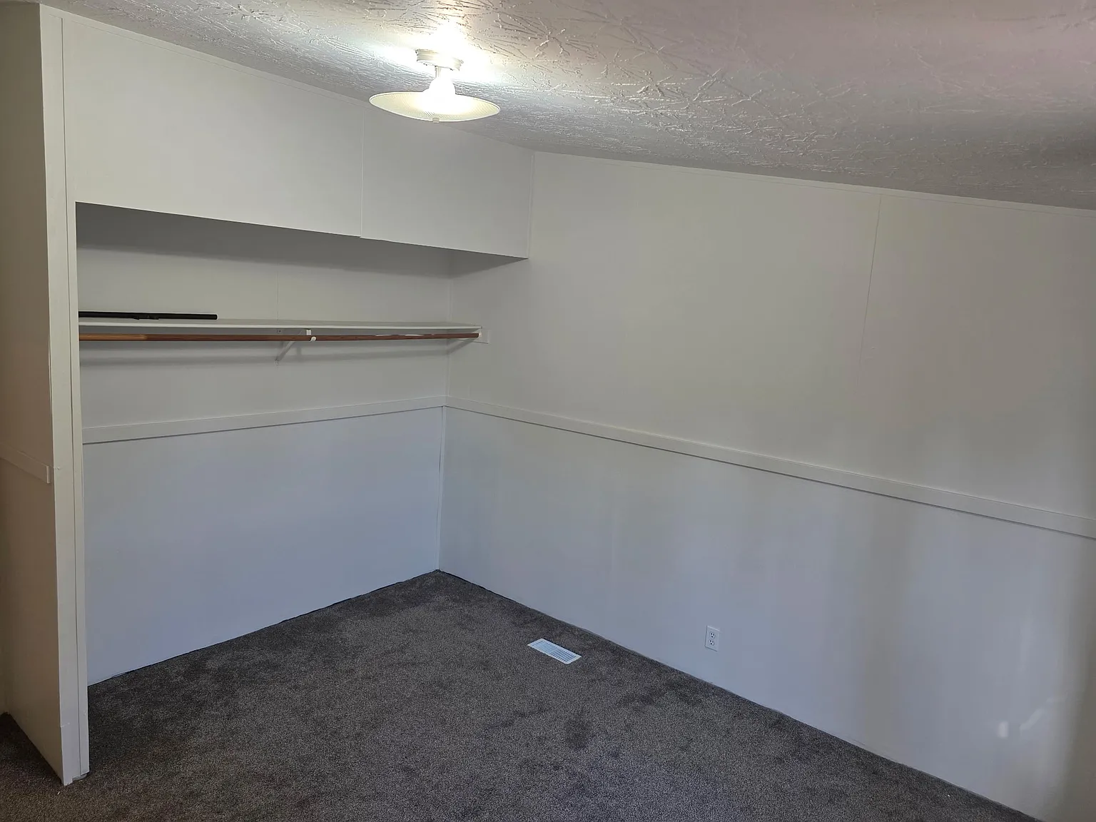 4 bed, 1200 sqft, $1,395 — Photo 4