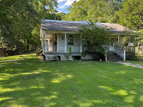 3101 Bellview Ave, Moss Point, MS 39563