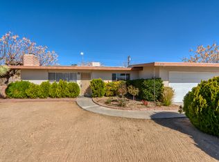 61820 Petunia Dr, Joshua Tree, CA 92252
