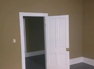 527 N 9th St, Griffin, GA 30223