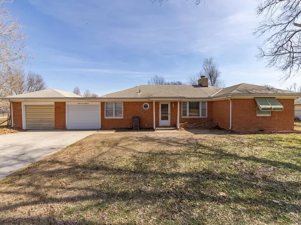 4700 S Laura Ave, Wichita, KS 67216