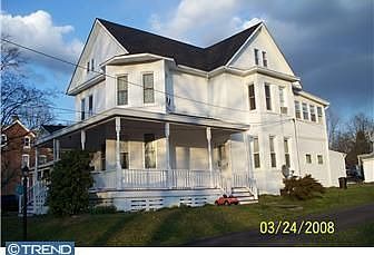 2nd image of 337 W Montgomery Ave