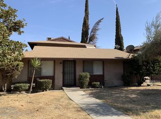 904 Valhalla Dr, Bakersfield, CA 93309