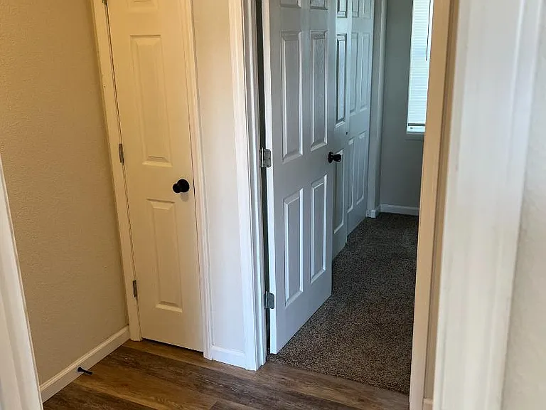 Unit Photo