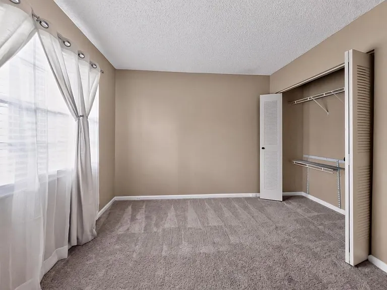 13055 SW 15th Ct — Photo 13