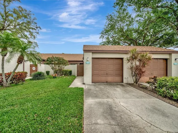 2925 Park Lake Dr #12, Bradenton, FL 34209