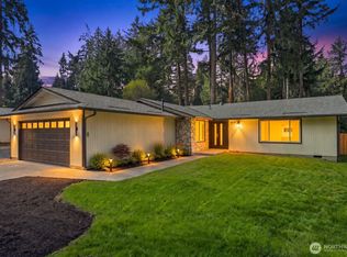 4201 Clearwater Drive SE, Lacey, WA 98503